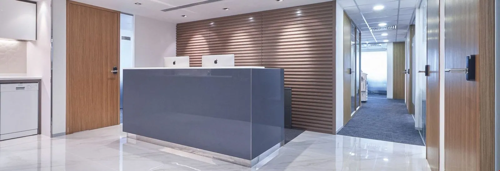 Compass Offices at Bank of Dongguan Tower, Central