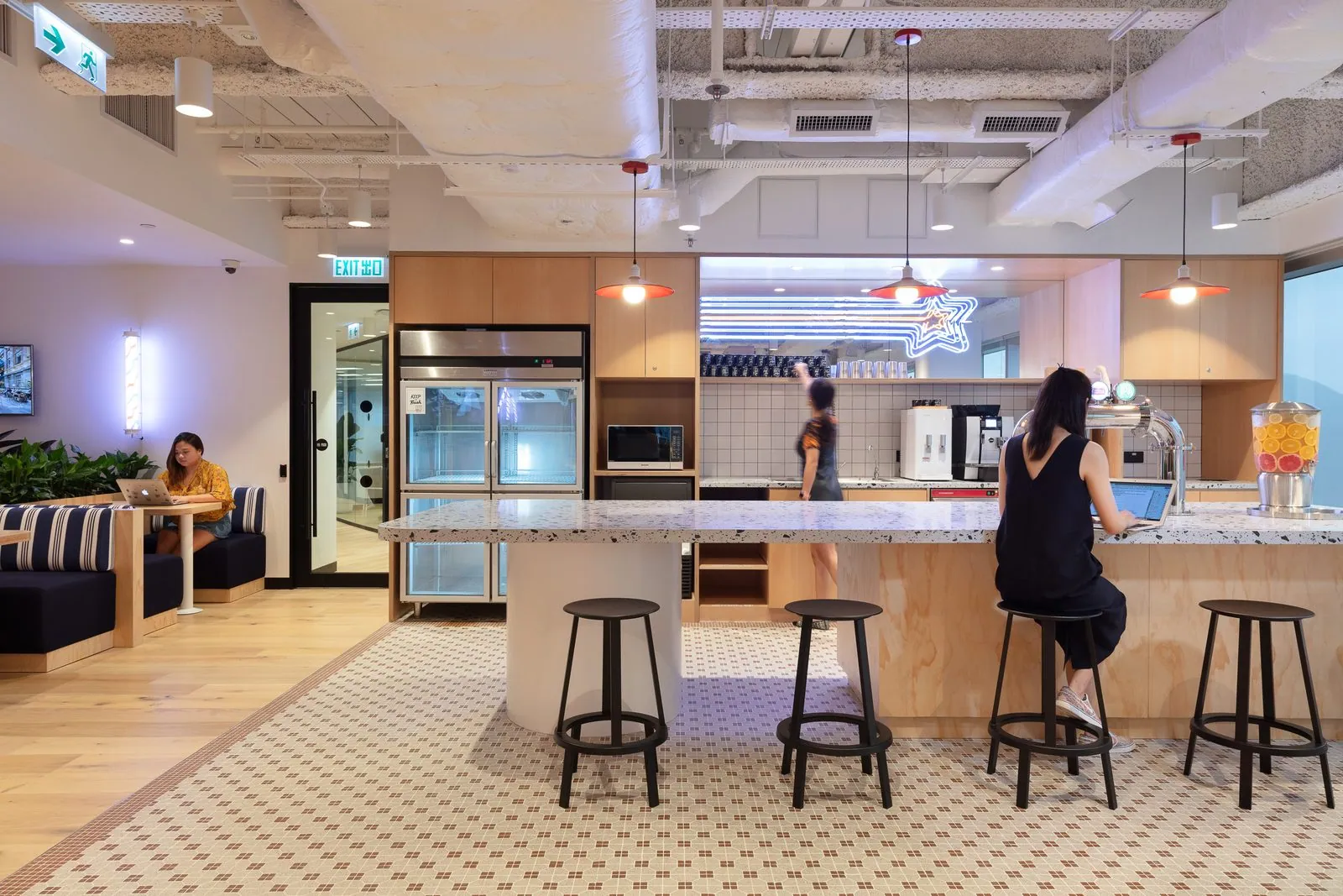 WeWork at Lee Garden One, Causeway Bay, photo 2