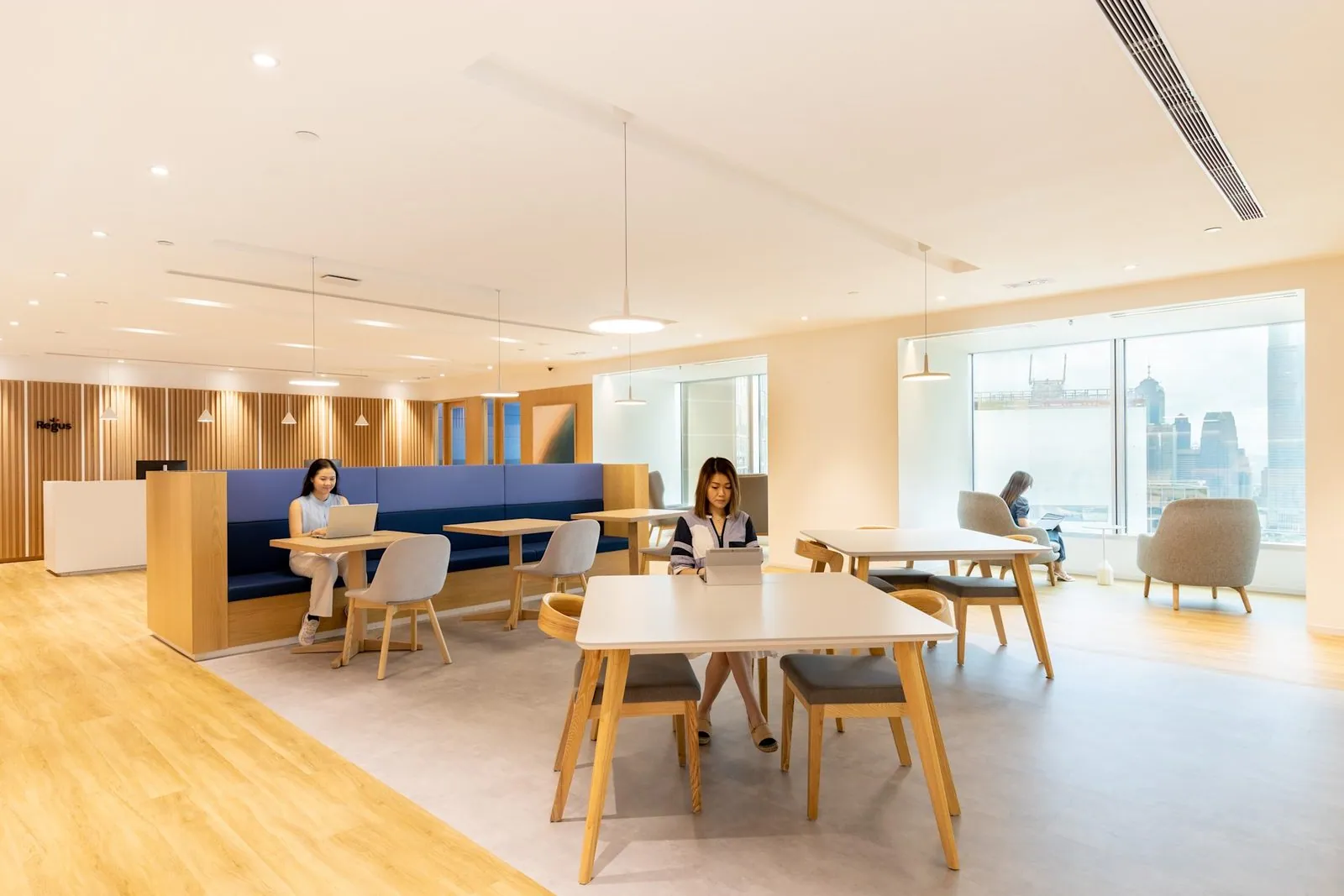 Regus at Central Plaza, Wan Chai, photo 4