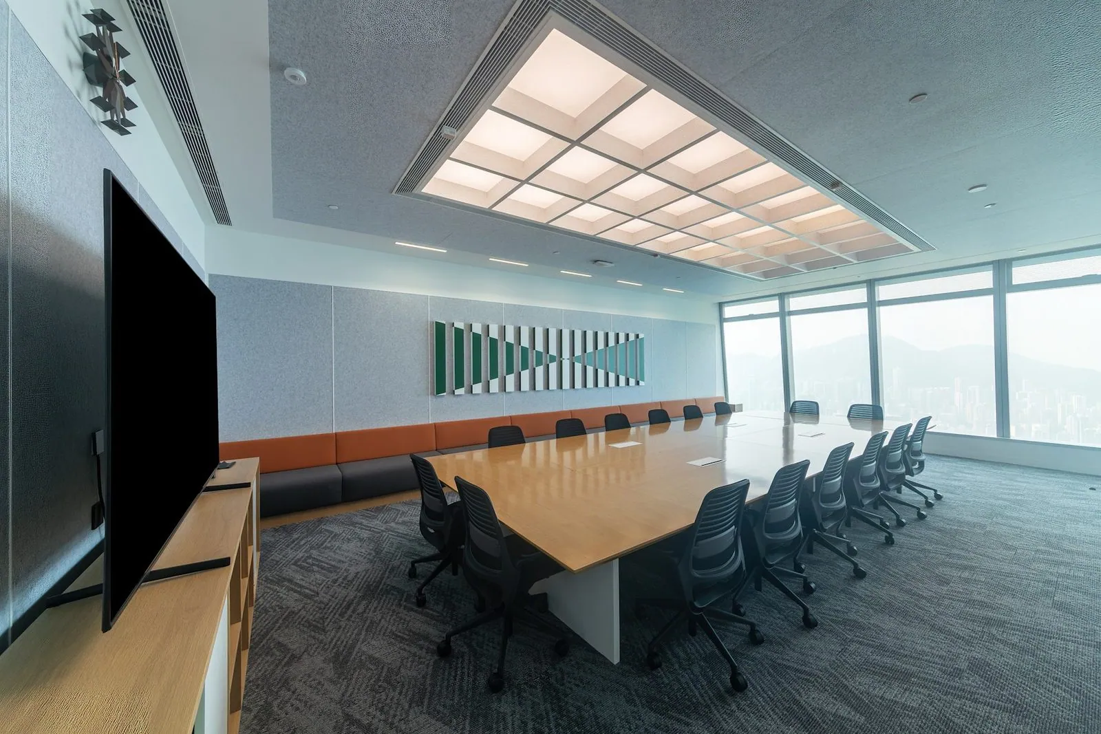 Regus at ICC, West Kowloon, photo 2