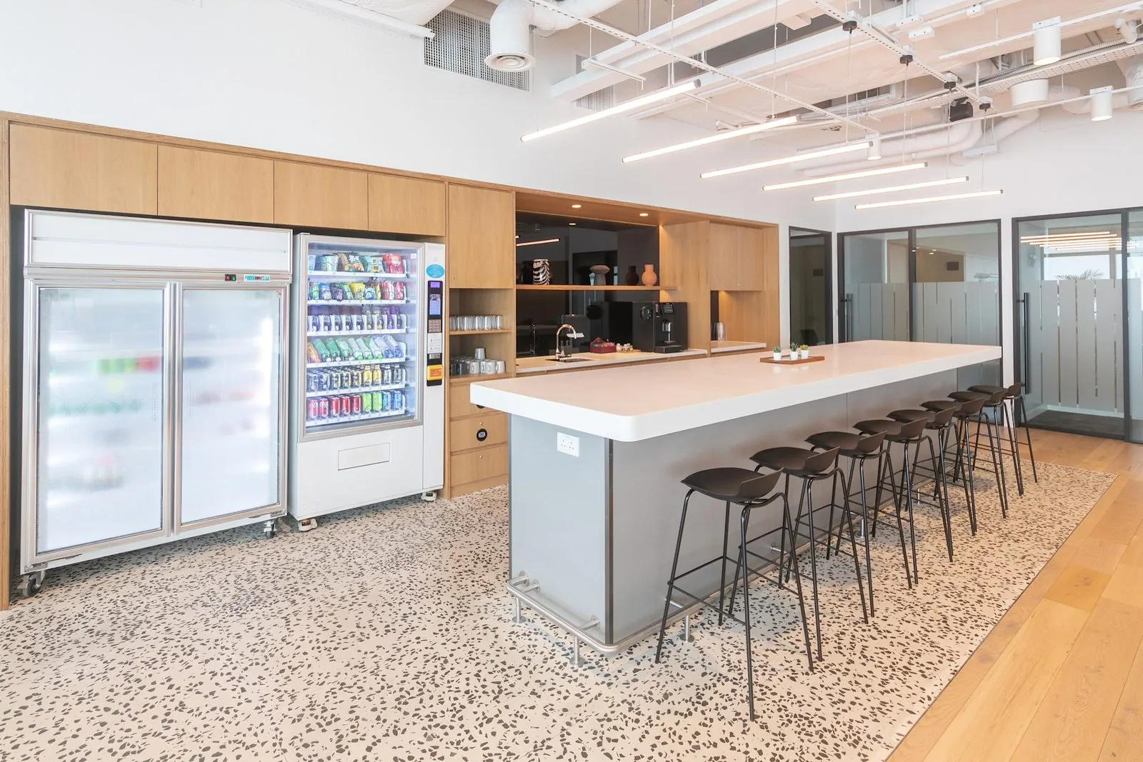 Regus at ICC, West Kowloon, photo 3