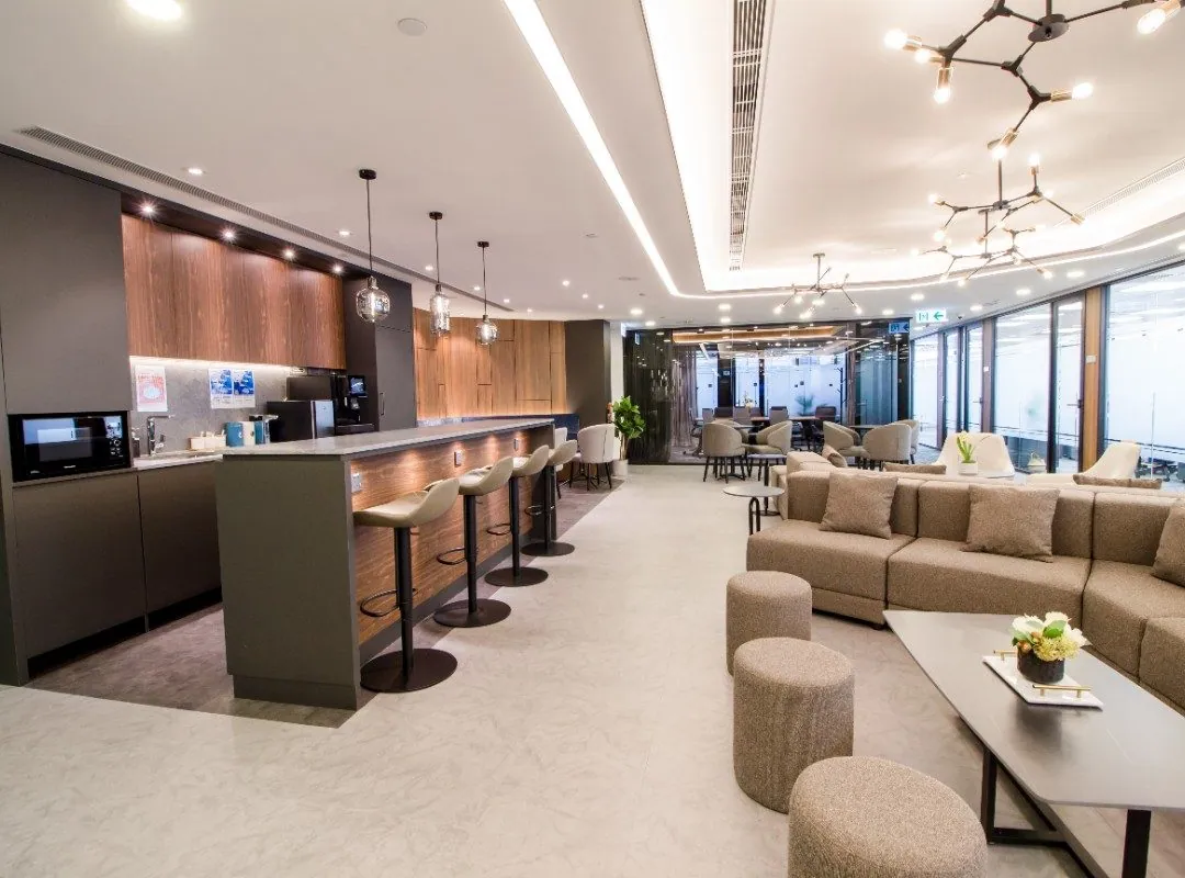 Compass Offices at Wing On Centre, Sheung Wan, photo 4