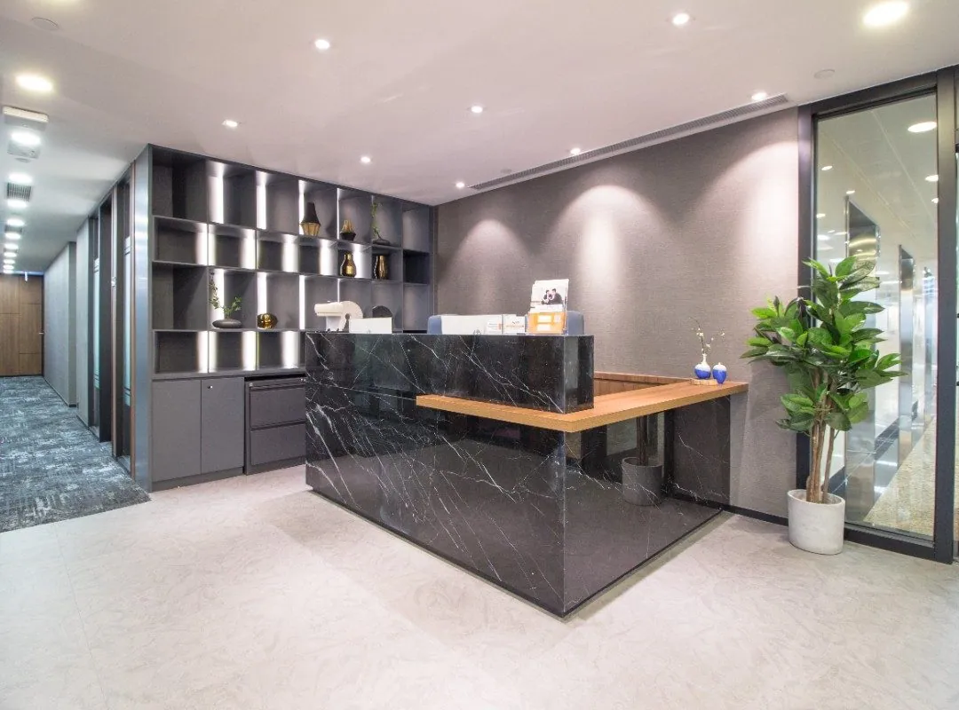 Compass Offices at Wing On Centre, Sheung Wan, photo 5