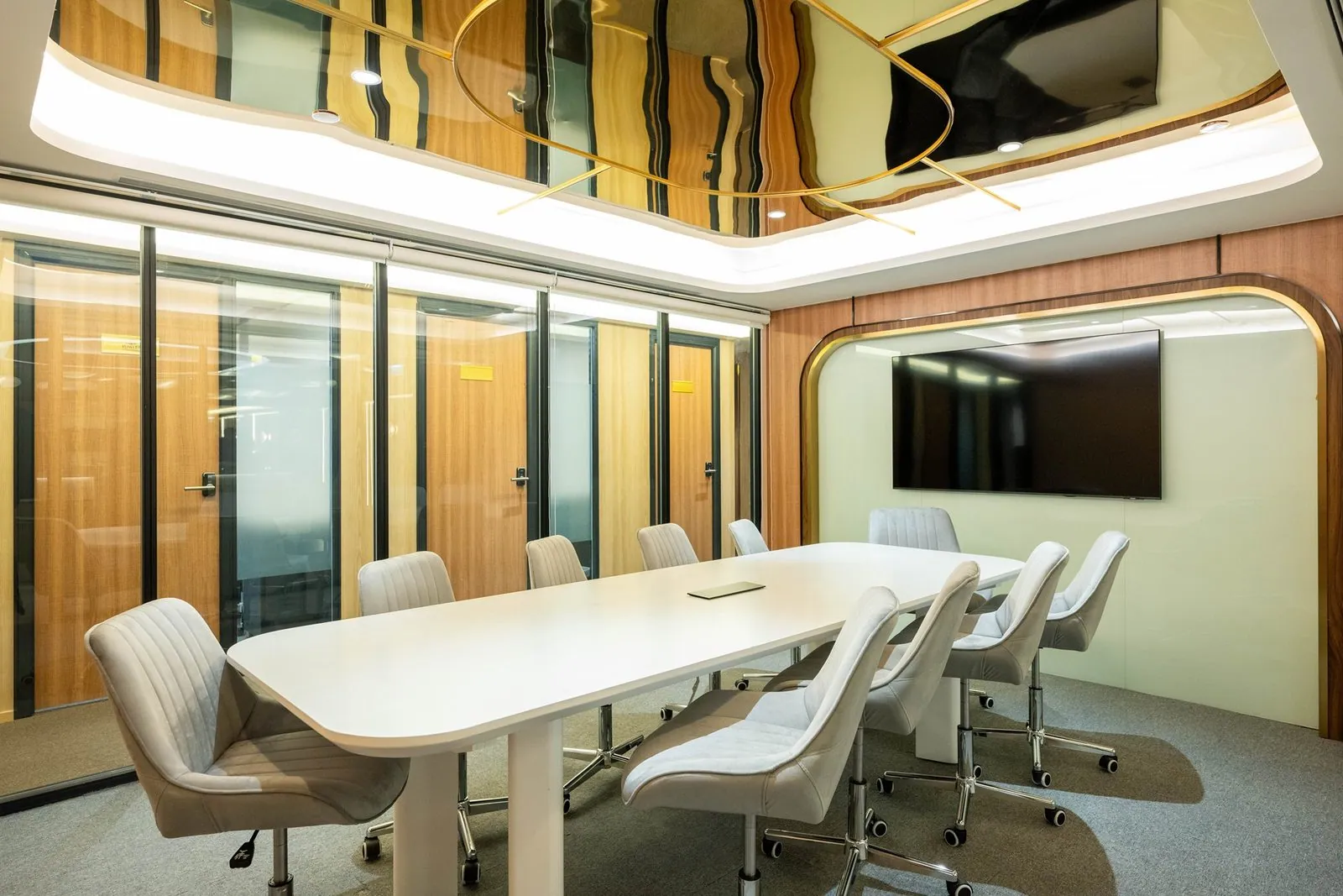 Bela Offices at New World Tower, Bela Offices, Central, photo 3