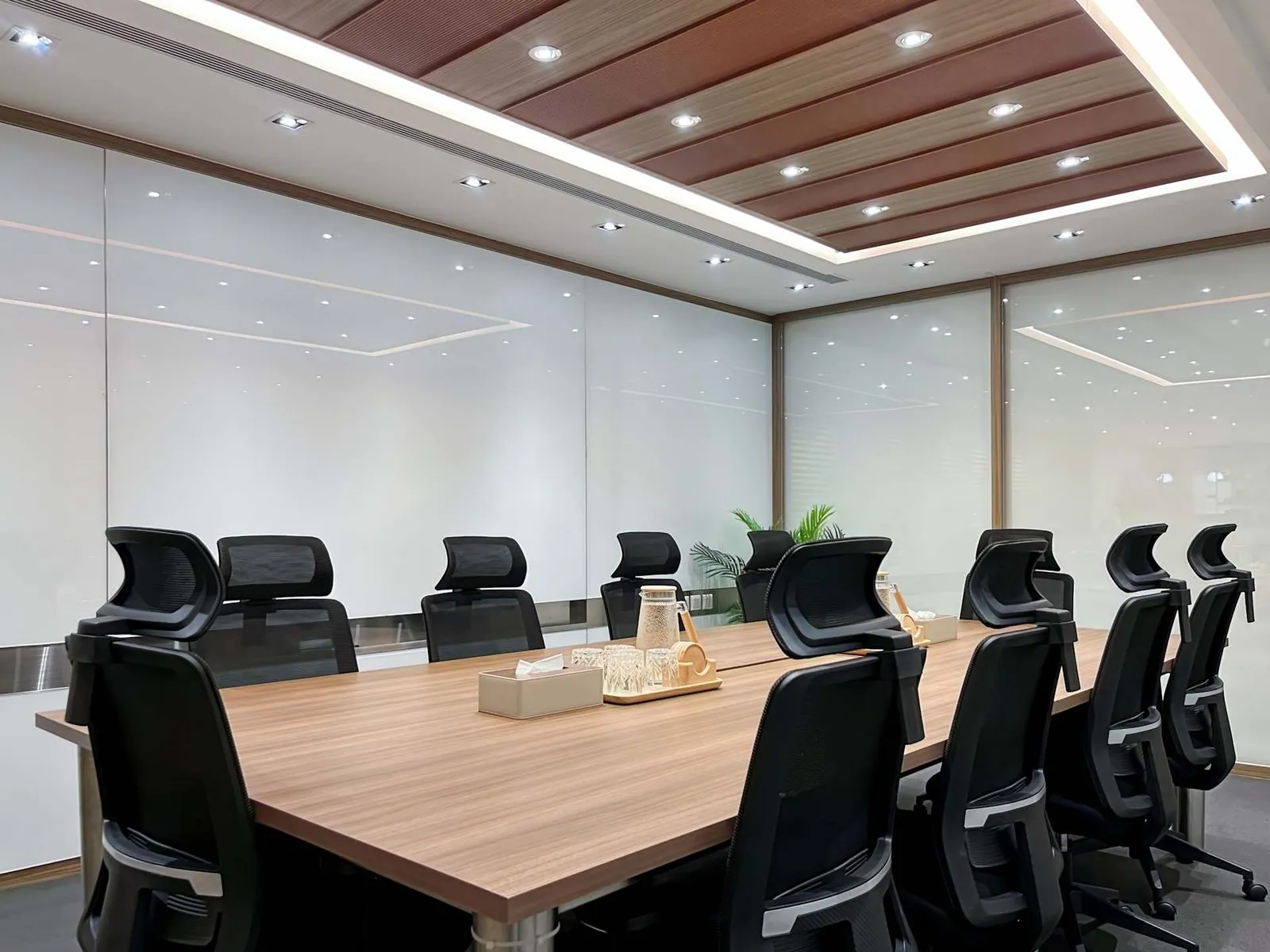 Regus at Lee Garden One, Causeway Bay, photo 4