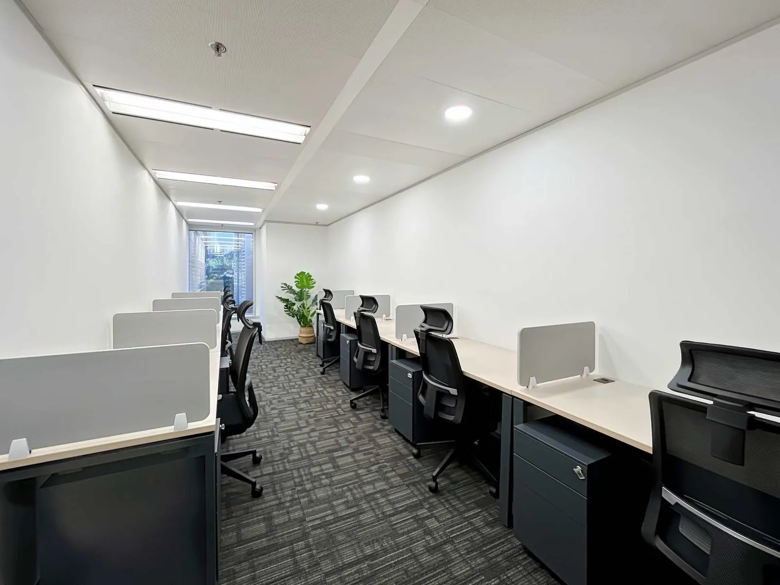 Regus at Lee Garden One, Causeway Bay, photo 5