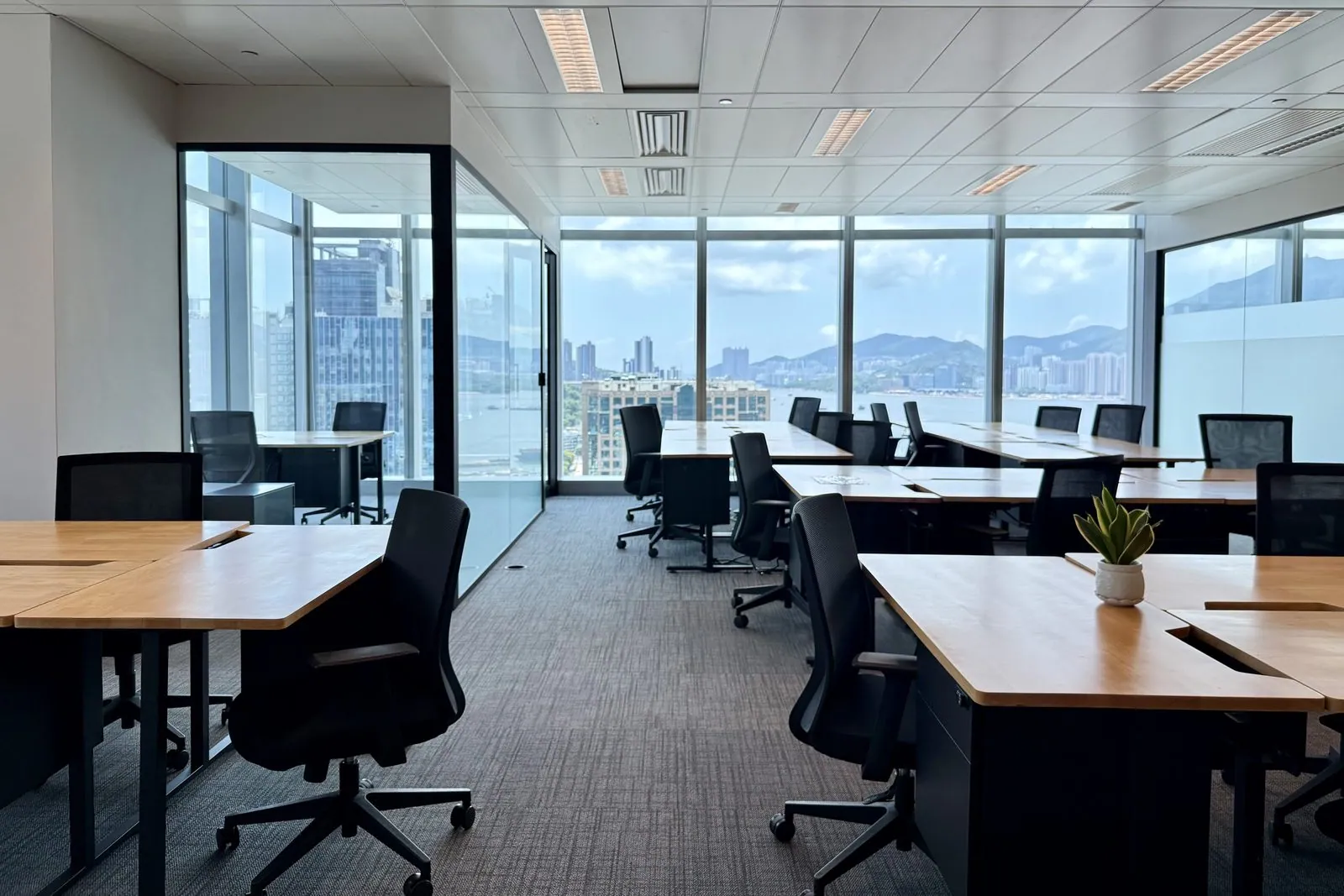 Bela Offices at Two Harbour Square, Kwun Tong