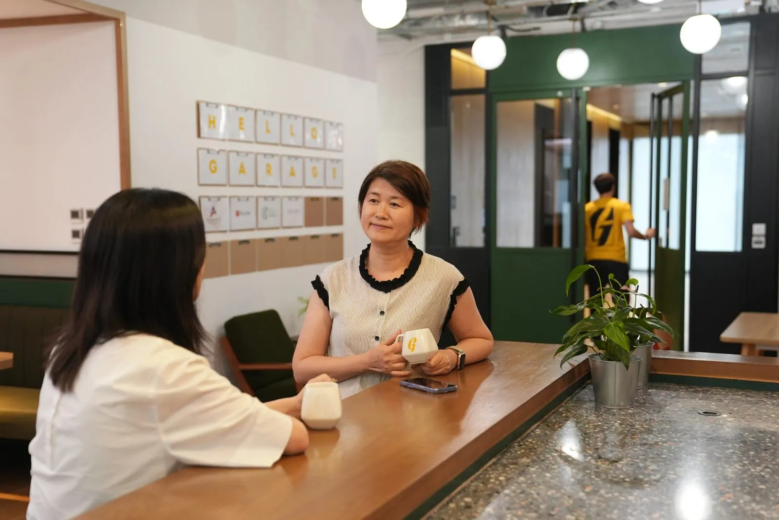 Garage Society at Tower 535, Causeway Bay, photo 4