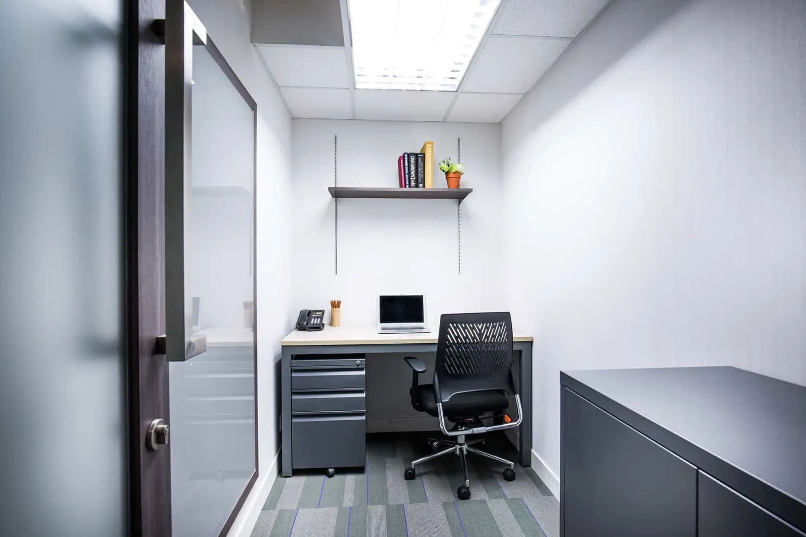 The V at 535 Canton Road, Jordan, photo 2