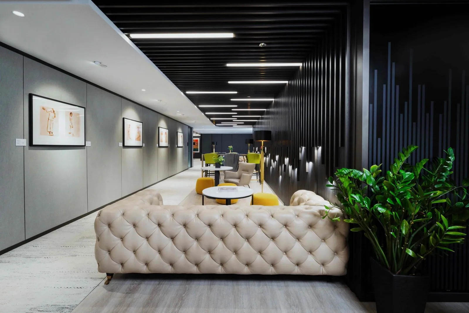 Eaton Club at Great Eagle Centre, Wan Chai, photo 2