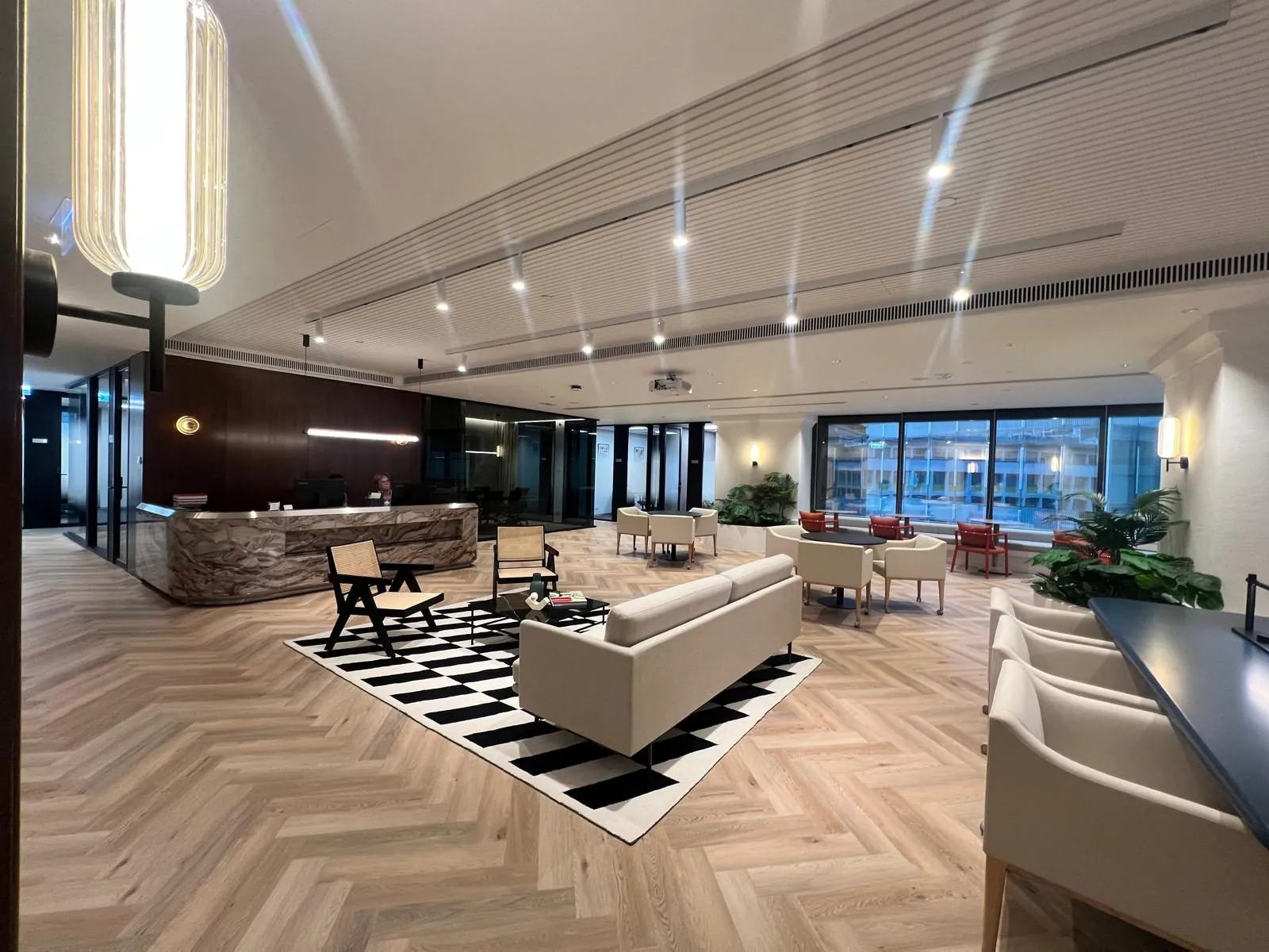 Compass Offices at 9 Queen's Road Central