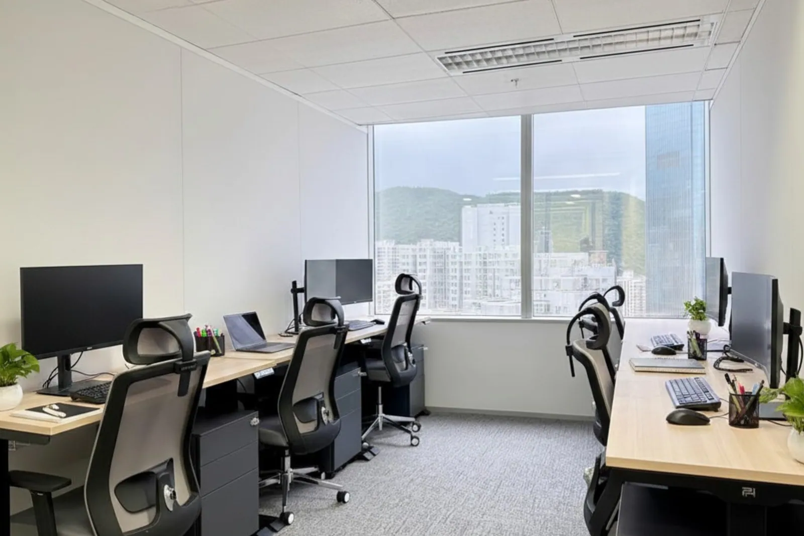 Bela Offices at 1111 King's Road, Tai Koo