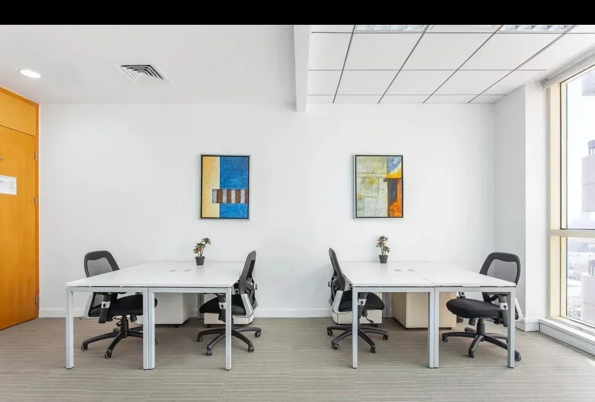 Regus at 8 Wyndham Street